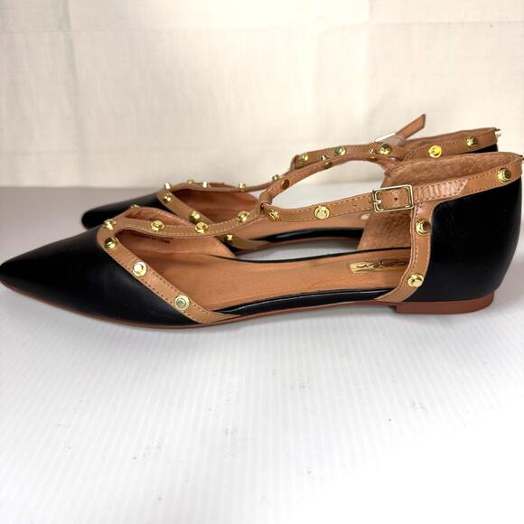 HALOGEN Olson Flats Women's 9.5 Studded T-Strap Black Gold Leather Edgy Workwear - Picture 2 of 10